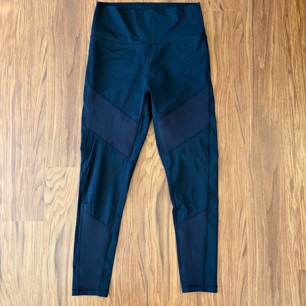 Zyia black leggings